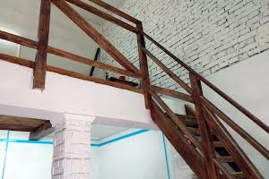 комерційна за адресою Українських Декабристів, 45А