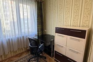 квартира за адресою Миколи Хвильового вул., 7