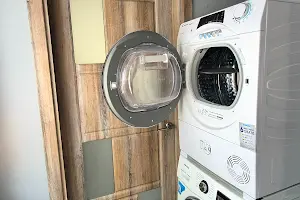 будинок за адресою Незалежності