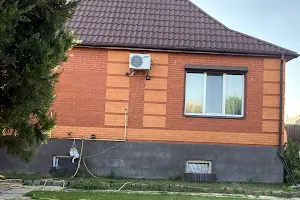 дом по адресу центральна