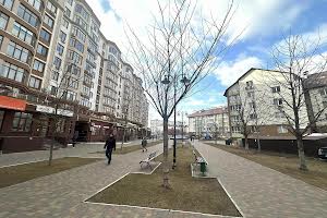 комерційна за адресою Львівська вул., 1