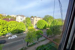 квартира за адресою Івана Мазепи, 85