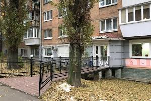 комерційна за адресою Джона Маккейна вул. (Івана Кудрі), 42