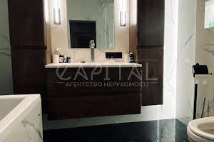 будинок за адресою Центральна