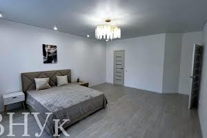 квартира за адресою Польова, 8