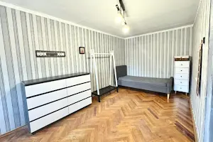 квартира за адресою Петра Григоренка просп. (Маршала Жукова), 37