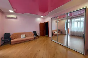 квартира за адресою Левітана вул., 62