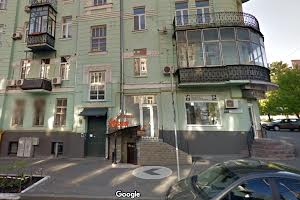 комерційна за адресою Володимирська вул., 92
