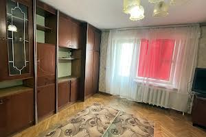 квартира за адресою Генерала Петрова вул., 74