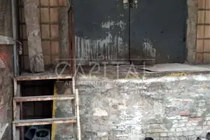 коммерческая по адресу Григоровича-Барського ул., 1