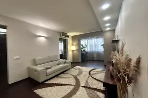 квартира за адресою Львівська вул. (Пермська), 6