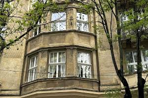 квартира за адресою Олекси Новаківського вул., 8