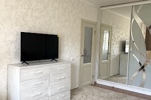квартира за адресою Романа Шухевича вул., 18