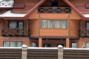 будинок за адресою Лазівська