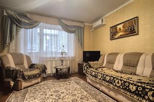 квартира по адресу Н Холодногірська, 10