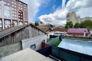 коммерческая по адресу Грушевського ул., 32-А