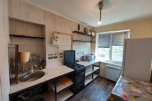 квартира за адресою Космонавтів вул., 7