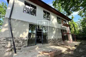 будинок за адресою Академіка Ромоданова вул. (Льва Толстого), 3
