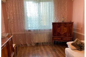 квартира за адресою Кленова вул., 2а