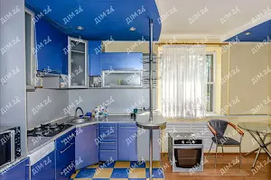 будинок за адресою Центральна вул., 1