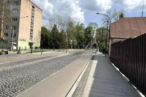 комерційна за адресою Пекарська вул., 95