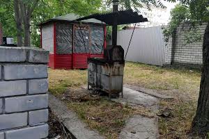 комерційна за адресою Калинова вул., 37