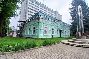 комерційна за адресою Володимира Пилипчука вул., 49