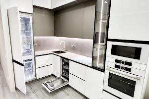 квартира за адресою Космонавтів просп., 49