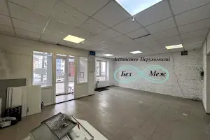 коммерческая по адресу с. Софиевская борщаговка, Петровская ул., 1