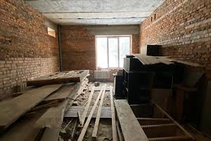 комерційна за адресою Набережна, 1