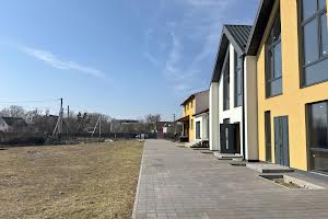 дом по адресу с. Княжичи, Садовая