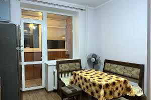квартира за адресою Миколи Амосова вул., 4