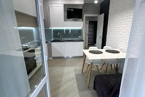 квартира по адресу Червоной Калины просп., 58б