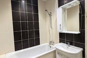 квартира за адресою Панаса Мирного вул., 18б