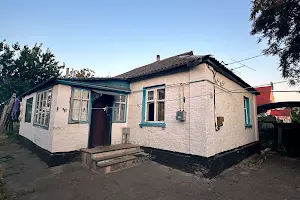 будинок за адресою Ломоносова