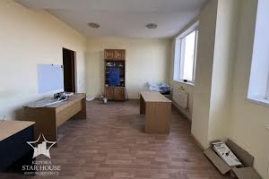 комерційна за адресою Романа Шухевича вул. (Курчатова), 118