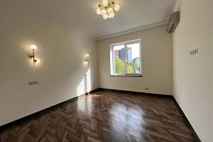 квартира за адресою Республіканська вул., 14а