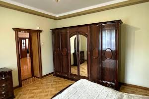 будинок за адресою Абрикосова вул.