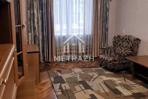 квартира за адресою Павлівський майдан пл. (Рози Люксембург майдан), 2