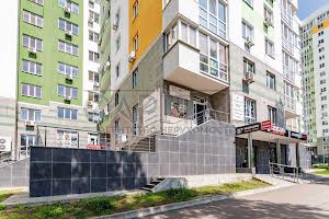 комерційна за адресою Академіка Вернадського бульв., 24