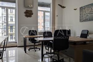 комерційна за адресою Шота Руставелі вул., 1