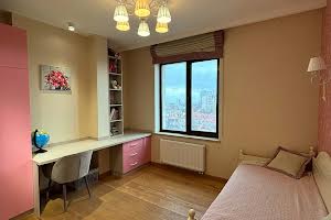 квартира за адресою Педагогічна вул., 24