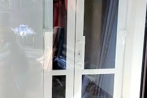 комерційна за адресою Володимира Винниченка вул. (Куйбишева), 6