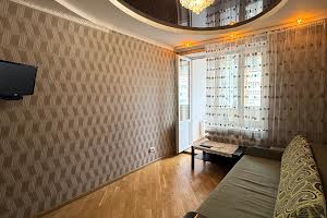 квартира за адресою Зоряна вул., 18