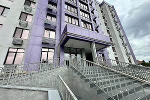 комерційна за адресою Садова вул., 1-В к1