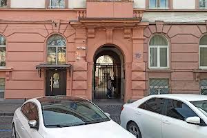 коммерческая по адресу Скорика ул. (Чайковского), 17