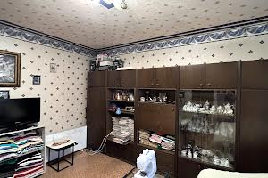 квартира по адресу Евгения Чикаленко ул., 25