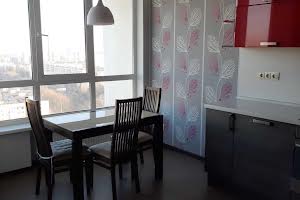 квартира за адресою Глушко, 32 А