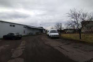 комерційна за адресою Центральна, 27