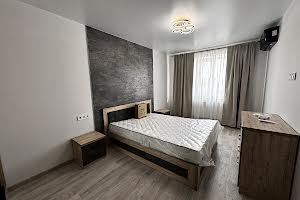 квартира за адресою Височана вул., 18